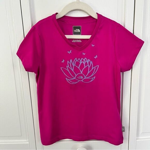 The North Face Girls Short Sleeve Athletic V Neck Lotus Flower Butterfly Top - Picture 1 of 11